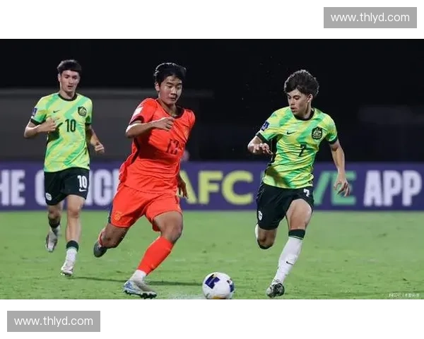 U17国足决赛憾负日本,主帅浮嶋敏下半场变阵反扑展现球队坚韧 U17国足决赛憾负日本,主帅浮嶋敏下半场变阵反扑展现球队坚韧